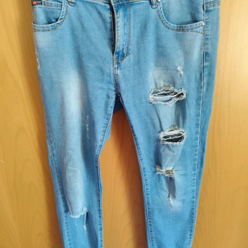 Zara Light Blue Jeans with Rips like new, size L 40 12