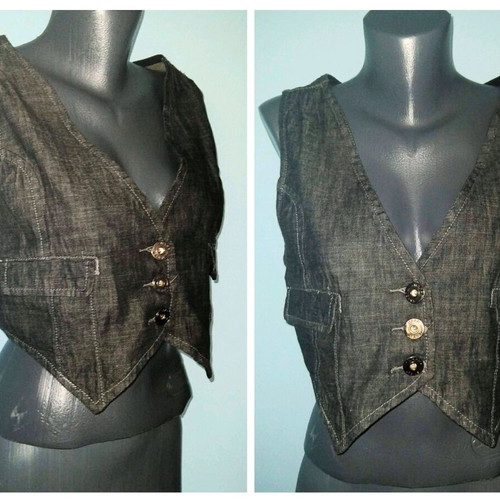 MAPP branded denim vest like new