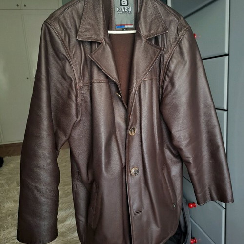 Leather vintage jacket like new, relaxed fit, size M, brown
