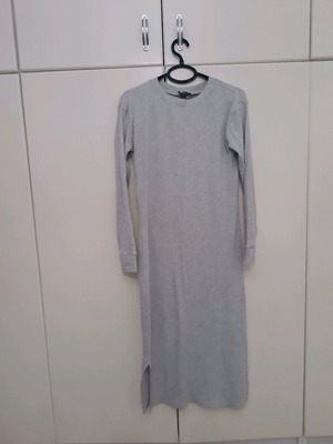 Grey dress below the knee like new, size S