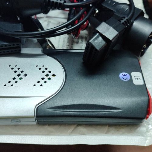 Delphi DS150 OBD with 8 cables and laptop used, truck program