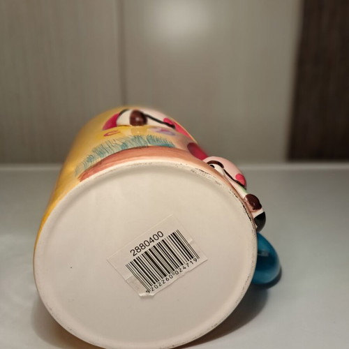 Cup in excellent condition, 1990s