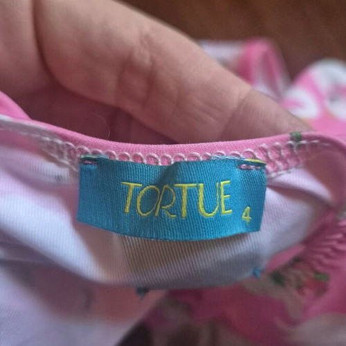 Girls' one-piece swimsuit like new, pink, size 110 cm