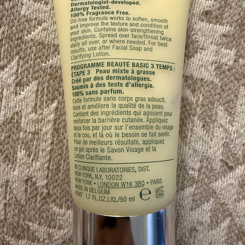 Clinique Dramatically Different Moisturizing Gel 50ml like new