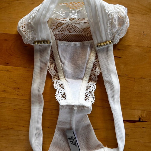Luna white string underwear new, small