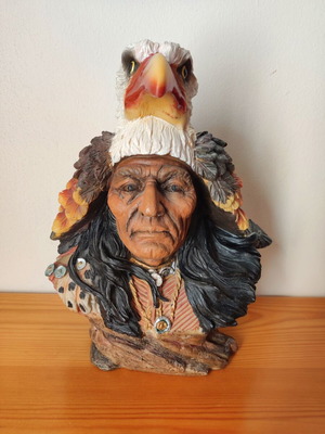 Vintage Native American Chief Bust Statue used, bald eagle head