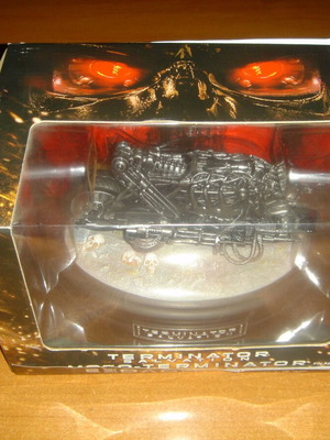 Terminator Salvation 2-Disc Limited Edition DVD Moto Terminator σαν καινούργιο