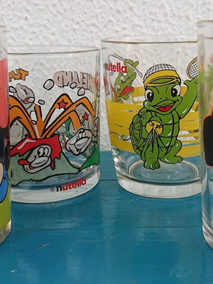 Vintage colorful children's glass cups Disney, Nickelodeon and Nutella like new