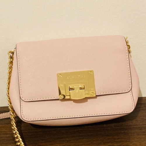 Michael Kors pink crossbody bag like new