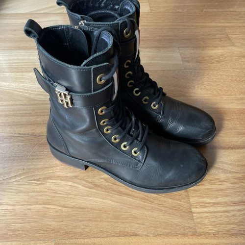 Tommy Hilfiger biker boots with gold details, size 38, black