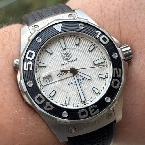 Tag Heuer Aquaracer Calibre 5 like new with rubber strap