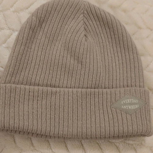 Zara baby hat like new, for 6-18 months