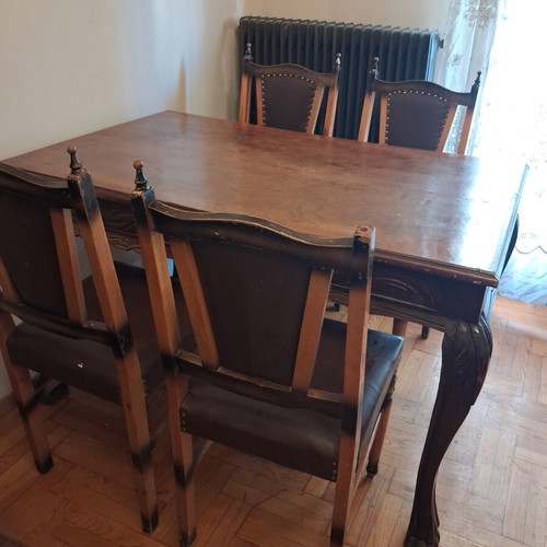 Dining table used