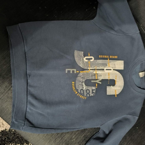 Boys' sweatshirt size 12