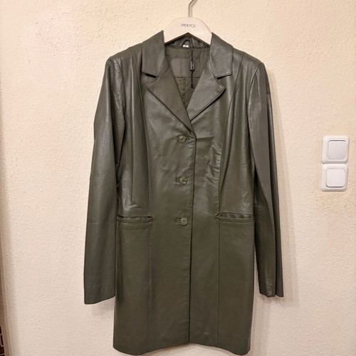 Leather women's coat khaki size M new