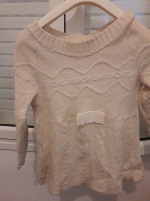 Woolen blouse like new, size M, beige