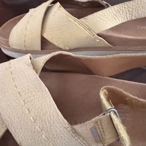 Toms yellow platform sandals like new