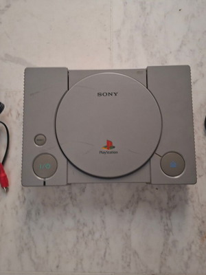 Sony PlayStation 1 PSX Fat μεταχειρισμένο για ανταλλακτικά με καλώδια