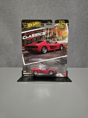 Hot Wheels Ferrari Testarossa toy car new