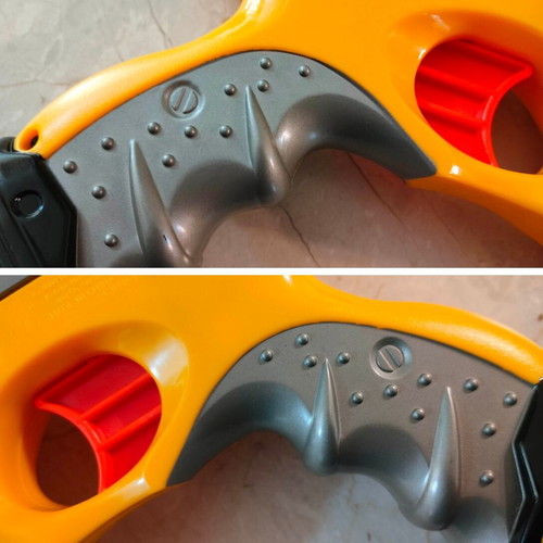 Nerf 2 pistols with 30 foam darts and Nerf Tornado Scream Super Soaker
