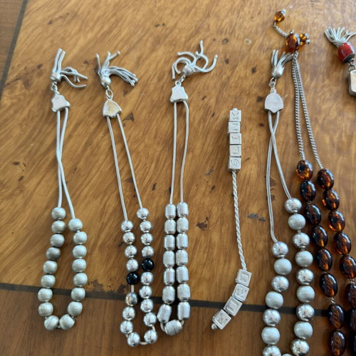 Vintage collection of 17 komboloi with natural amber and 925 silver