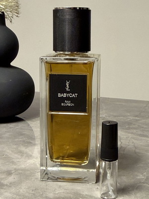 Yves Saint Laurent Babycat 2 ml Eau de Parfum καινούργιο μεταγγισμένο άρωμα