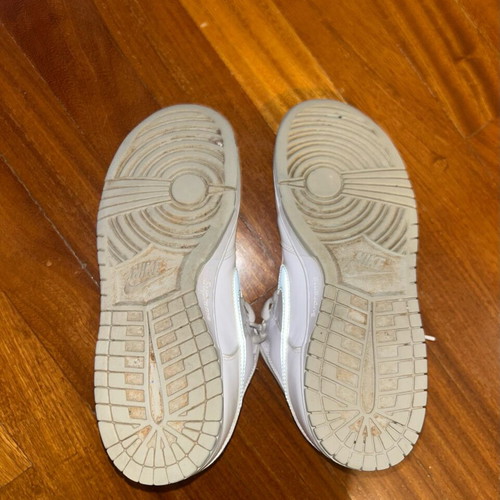 Nike x Supreme SB Dunk Low sneakers like new, size 44, white