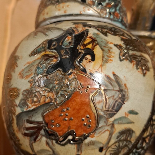 Satsuma vase with Moriage handpainted decoration, vintage