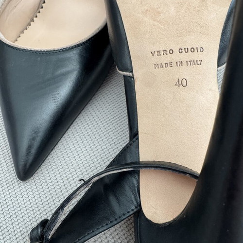 Red Valentino women's shoes size 40 like new, leather