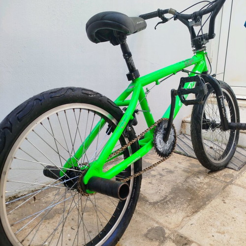 BMX Bullet like new