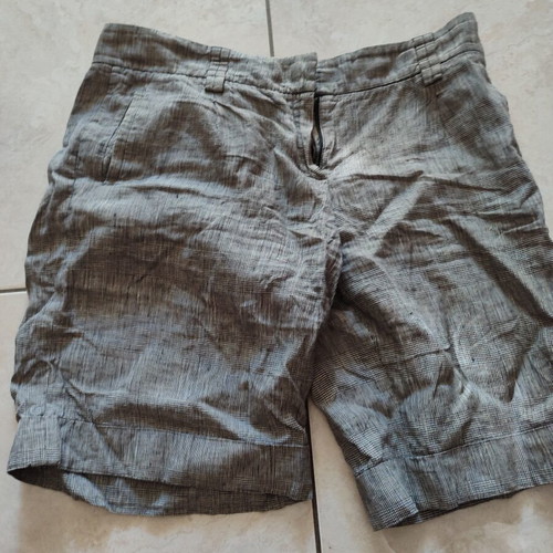 Massimo Dutti striped bermuda shorts size 42 like new, black and white