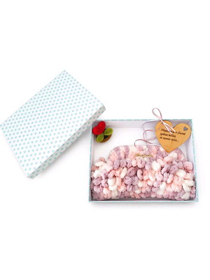 Handmade knitted bag new with flower and dedication heart for mom