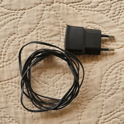 Samsung Micro Charger like new, original