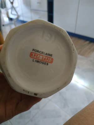 Porcelain vase Limoges like new