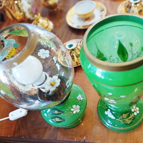 Vintage table lamp with green opaline base and floral bird motifs
