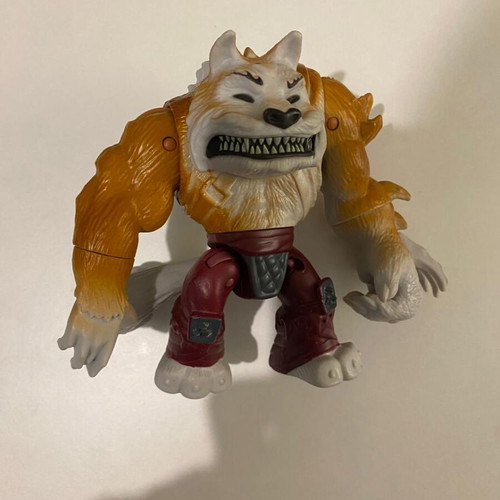 Turtles 8 figures and accessories used