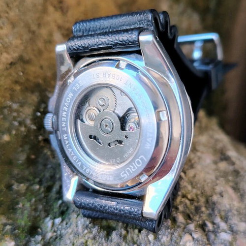 Lorus automatic watch used, waterproof 100m, black-orange