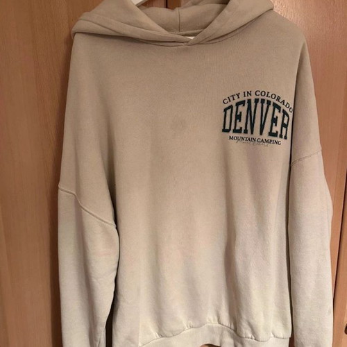 Pull & Bear oversized beige women's sweatshirt No L like new