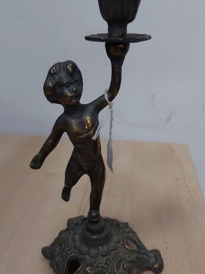 Monofoto brass candlestick angel with water lily new