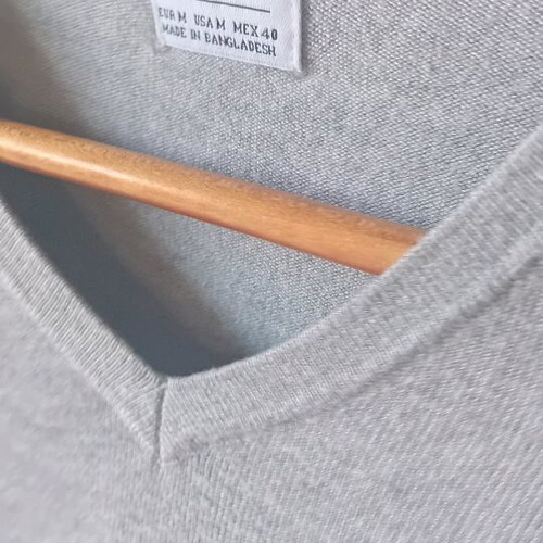 Zara medium gray thin pullover like new
