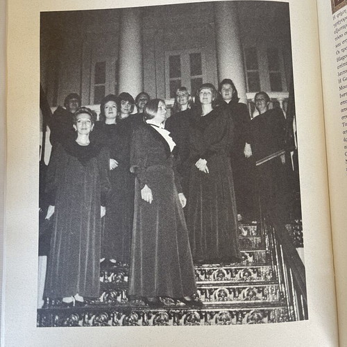 The Revelation of St. John the Divine Book like new, bilingual hymns