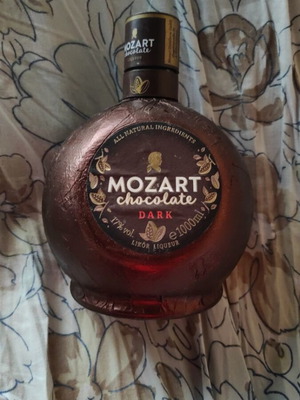 Mozart chocolate dark άδειο μπουκάλι σαν καινούργιο