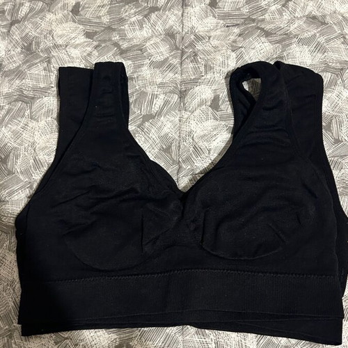 Black sports mustaki like new, two pieces