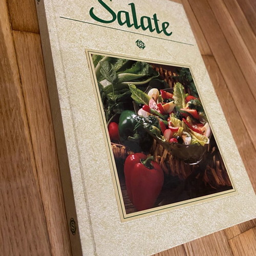 Salate cook book used, German language