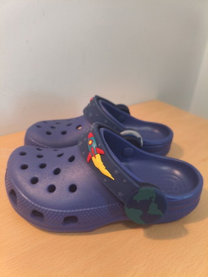 Crocs children's sandals navy blue with rocket design new