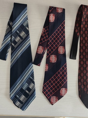 Vintage men's ties set of 4, new, assorted designs