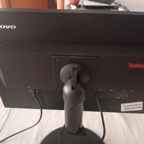 Lenovo ThinkCentre desktop with 22-inch ThinkVision monitor