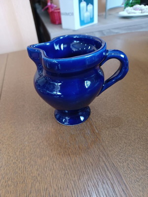 Κεραμικό μικρό κανατάκι μεταχειρισμένο, cobalt blue, ύψος 9,5 εκ