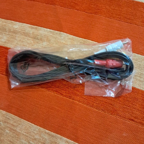 Panasonic SDR-S7 video camera like new