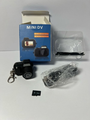 Mini camera Full HD 1080P with 32GB card new, keychain design
